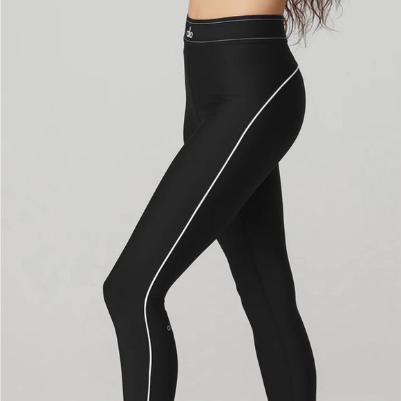 ALO Yoga Airlift High-Waist Suit Up Legging - Picture 4 of 7